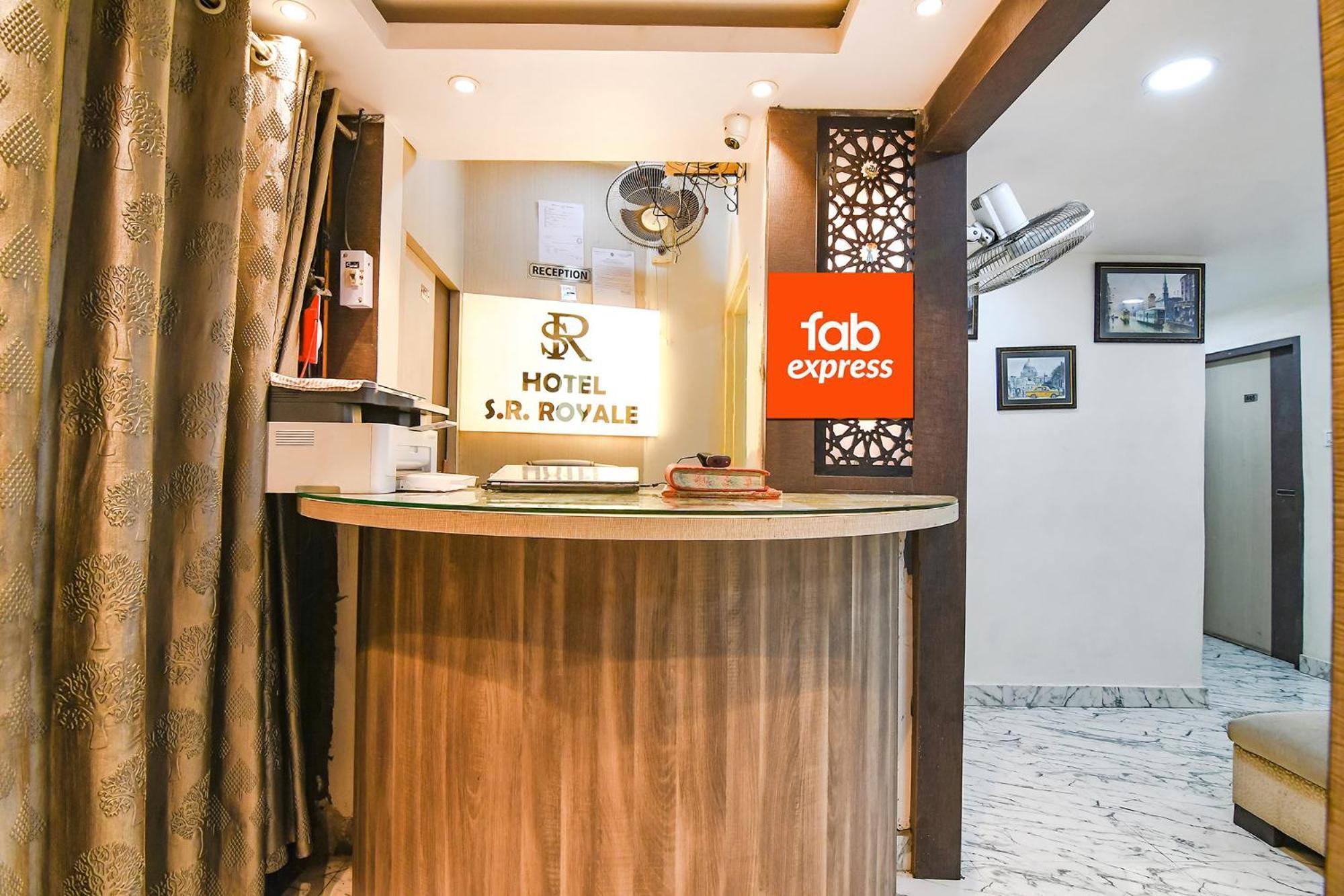 Hotel Fabexpress Sr Royale - Nr Sealdah Station à Calcutta Extérieur photo